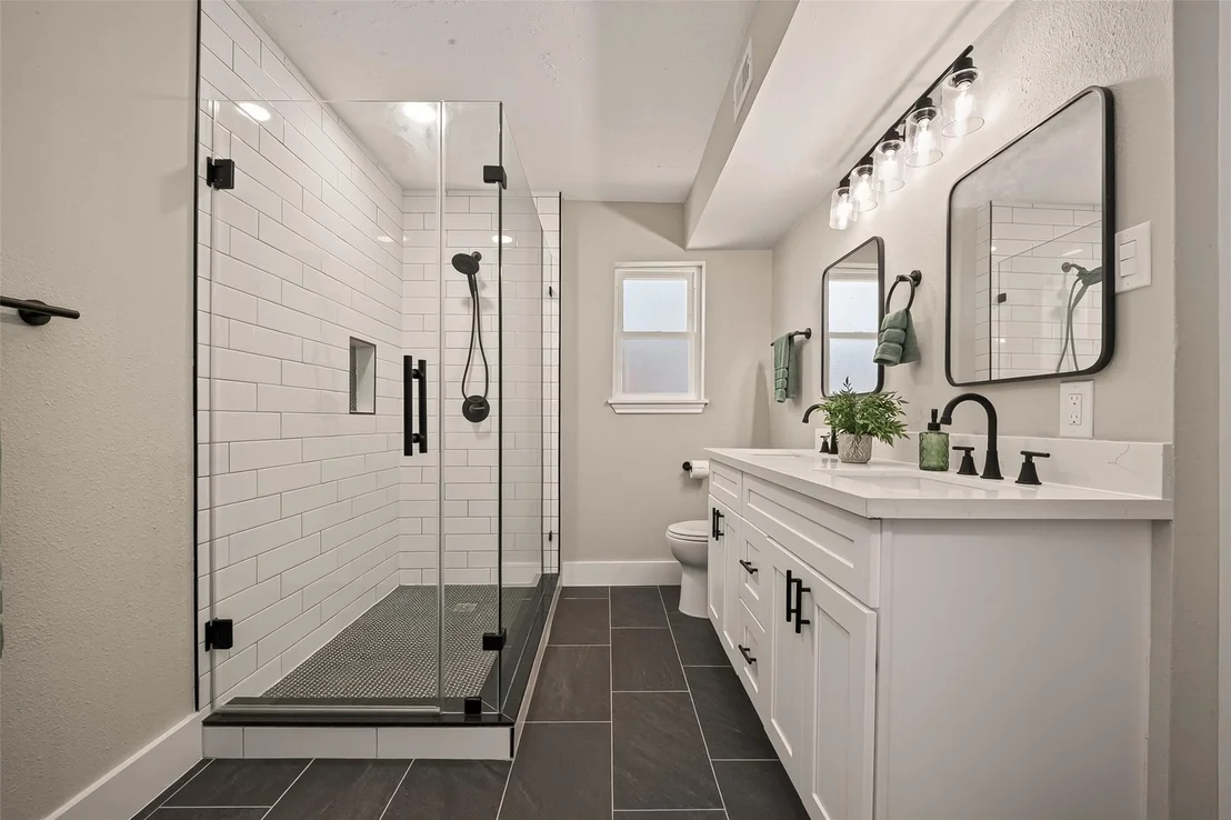Photo of 3518 Shore Shadows Drive