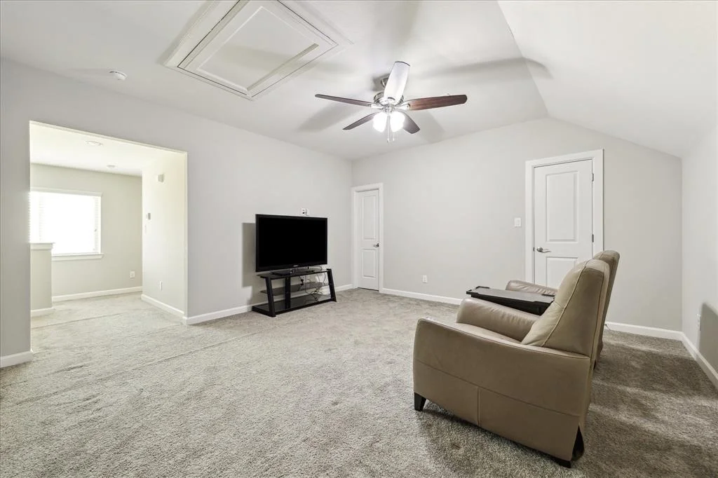 Photo of 142 Saddle Drive