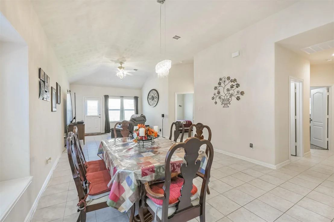 Photo of 7527 Windsor Valley Lane