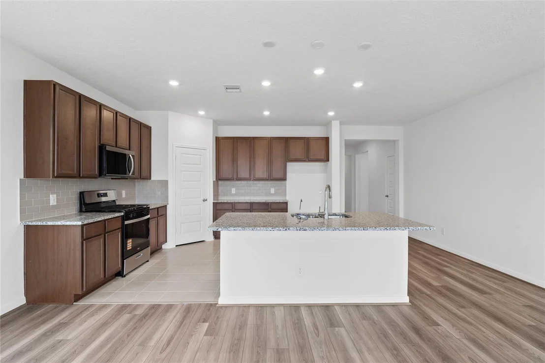 Photo of 18218 Spruce Cottage Drive
