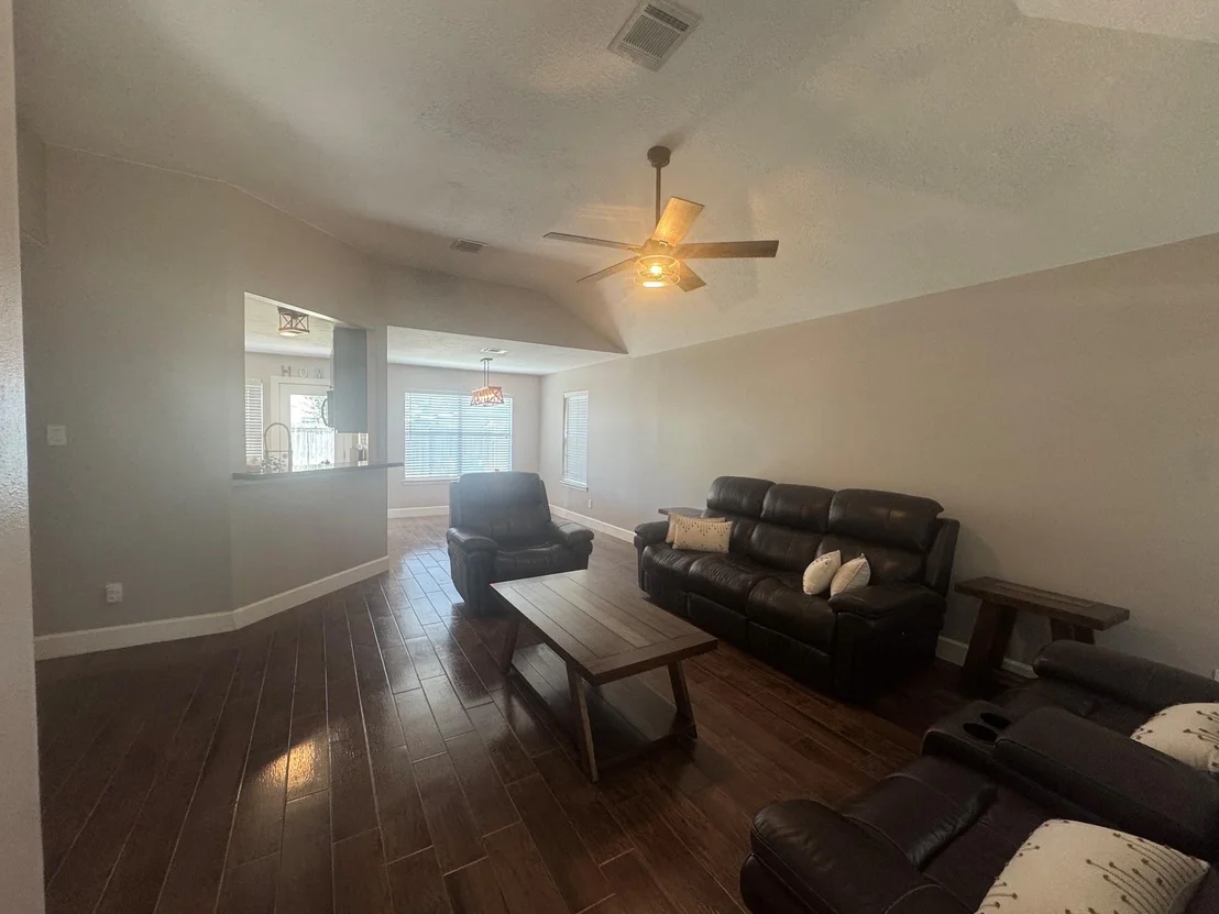 Photo of 6007 Shining Leaf Court