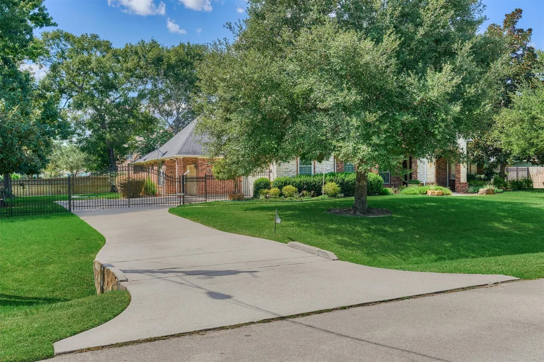 Photo of 13216 Autumn Ash Drive