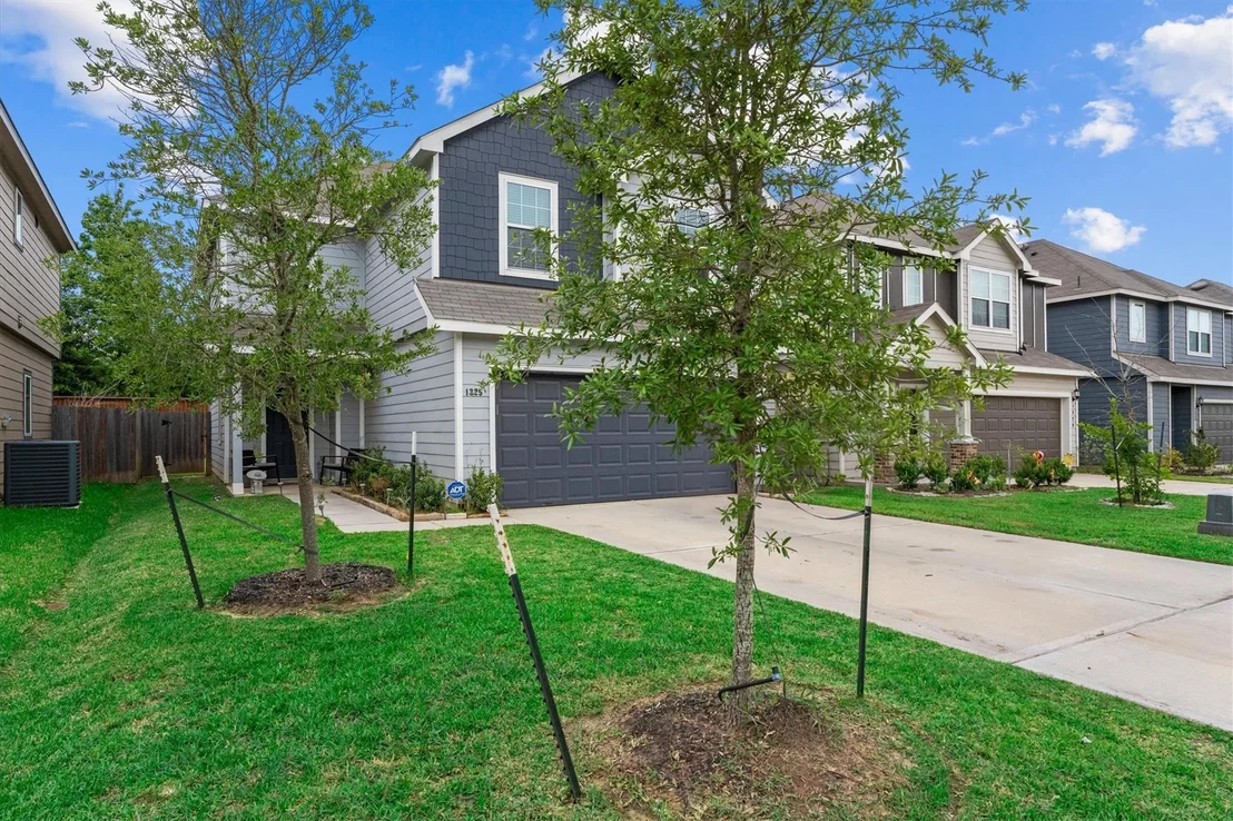 Photo of 1325 Mount Bassie Trail