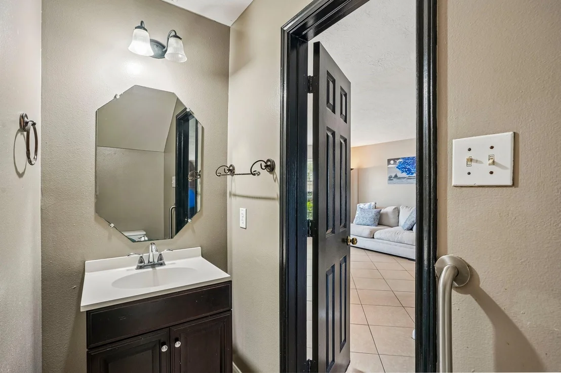 Photo of 5119 Laurynnbrook Drive