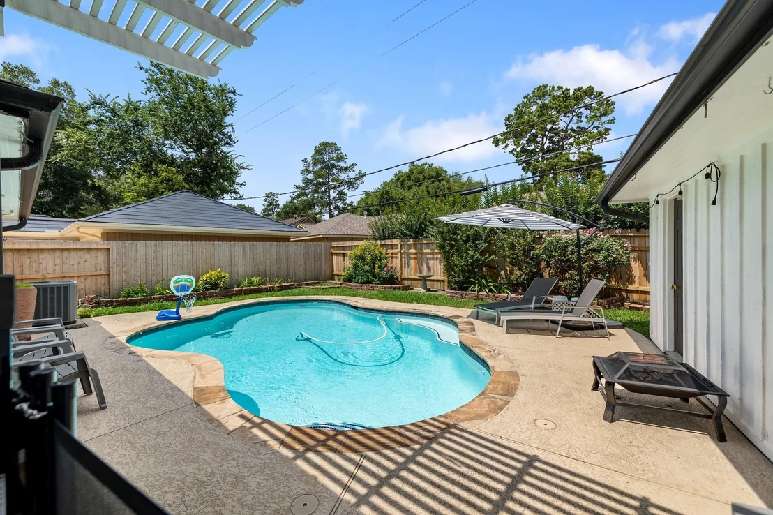 Photo of 4411 Deer Lodge Drive