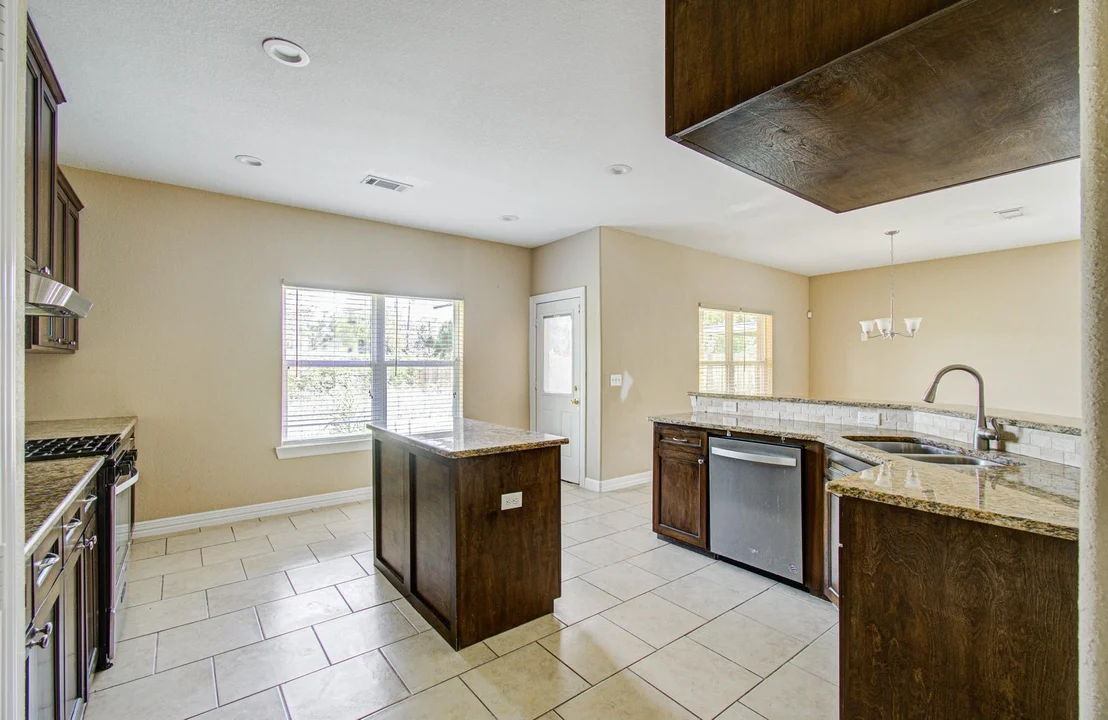 Photo of 406 Elm Lake Drive