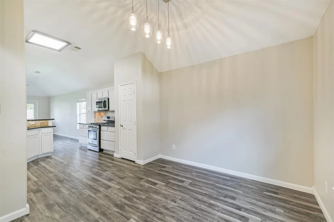 Photo of 11806 Piney Way Lane