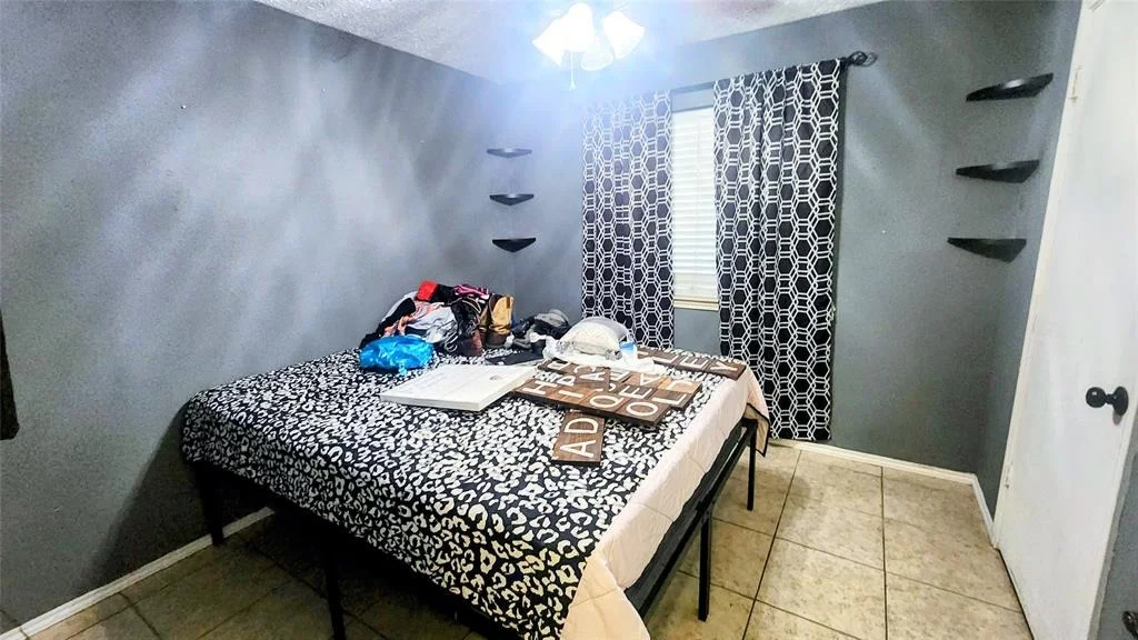 Photo of 910 Wildwood Drive