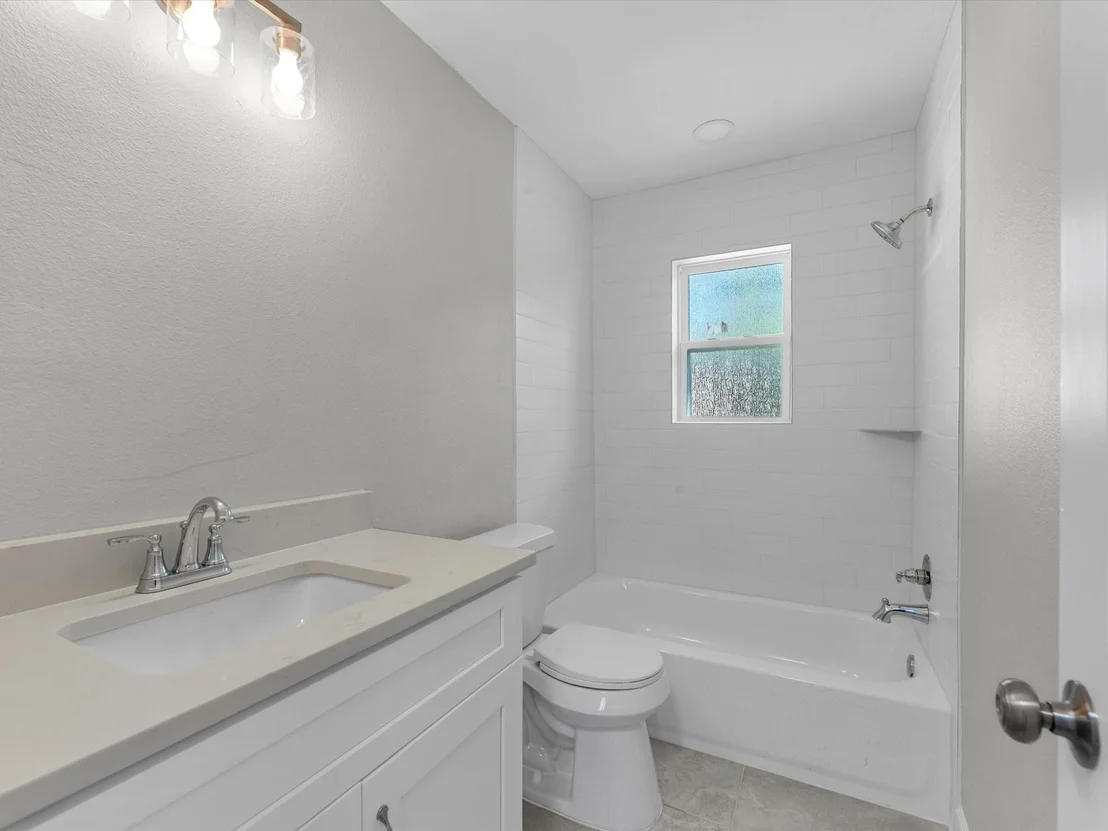 Photo of 609 Debbie Lane