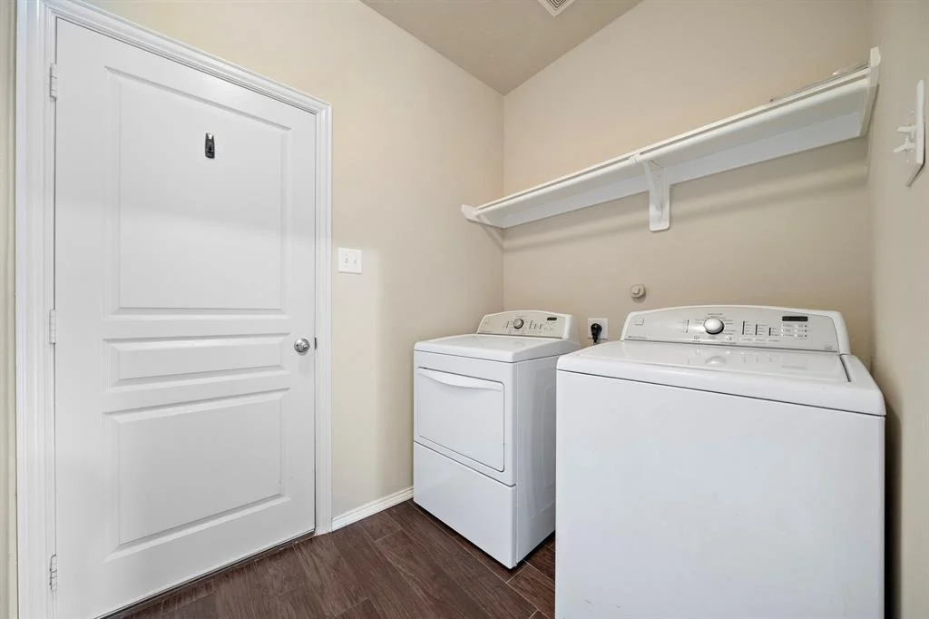 Photo of 6707 Enchanted Crest Drive
