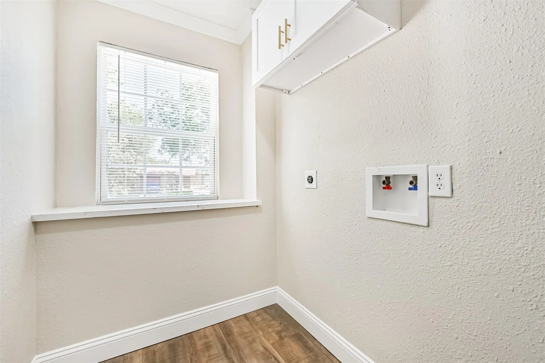 Photo of 5622 Canterway Drive