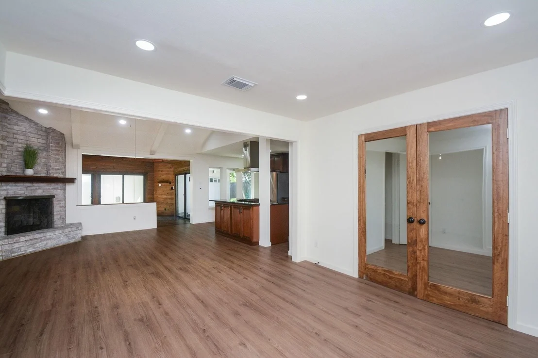 Photo of 9719 Springmont Drive