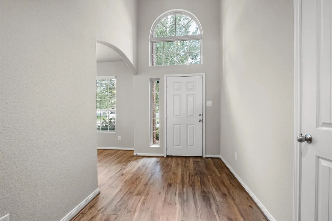 Photo of 12533 Canyon Hill Drive