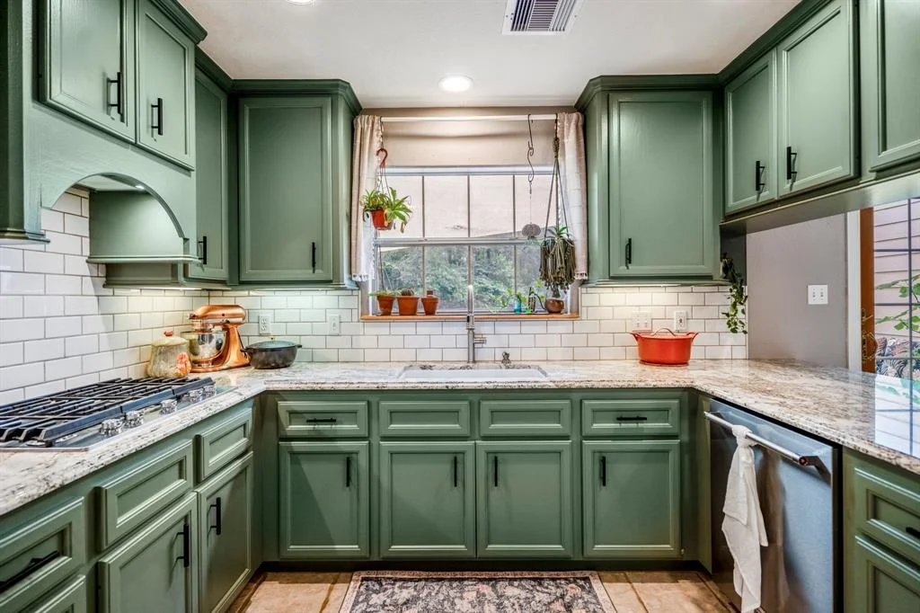 Photo of 107 Central Trace Drive
