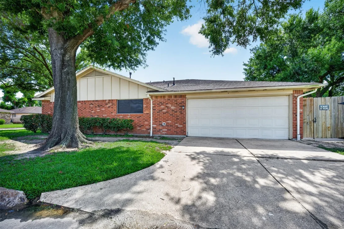 Photo of 1439 Middle Park Street