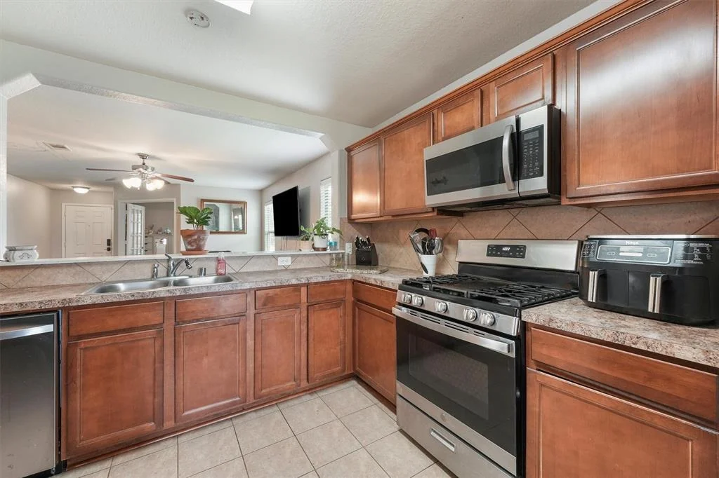 Photo of 2722 Roaring Oaks Lane