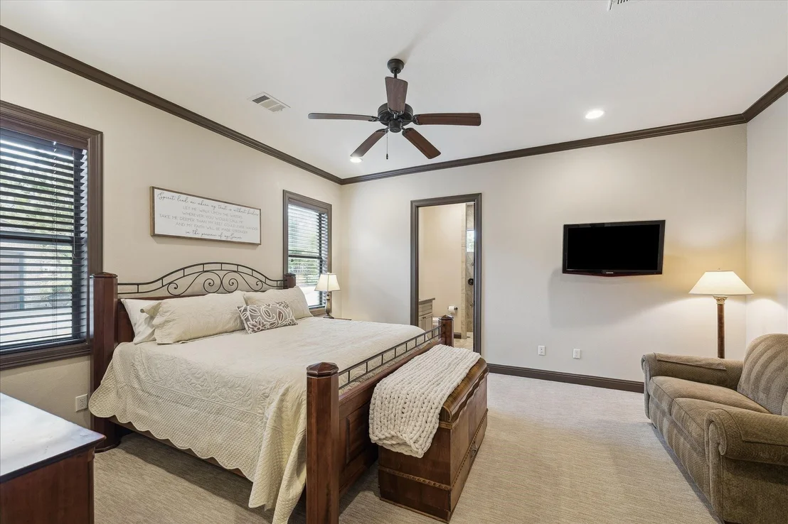 Photo of 11 Willowcreek Ranch Road