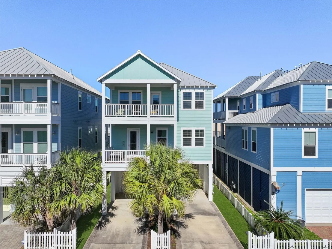 Photo of 3827 Neptune