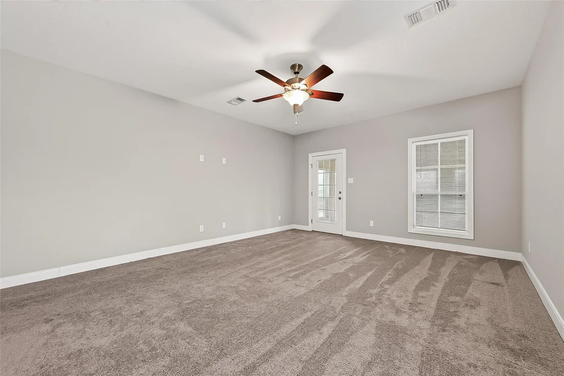 Photo of 22519 Chenango Lake Drive