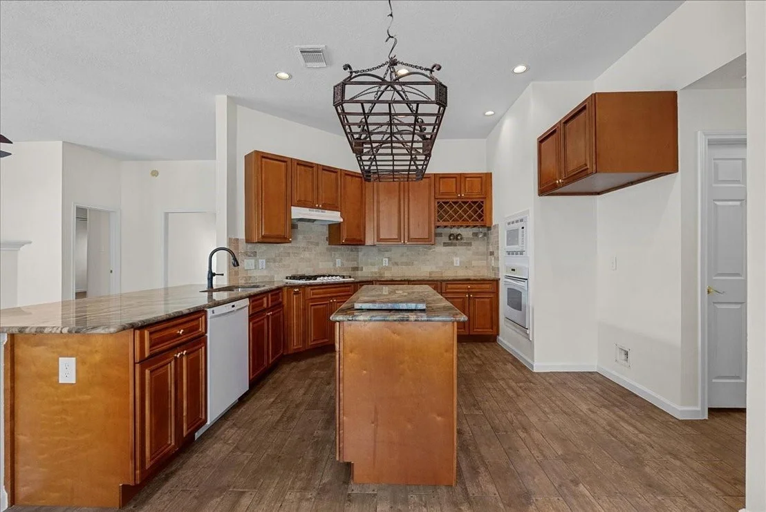 Photo of 2213 Greenthread