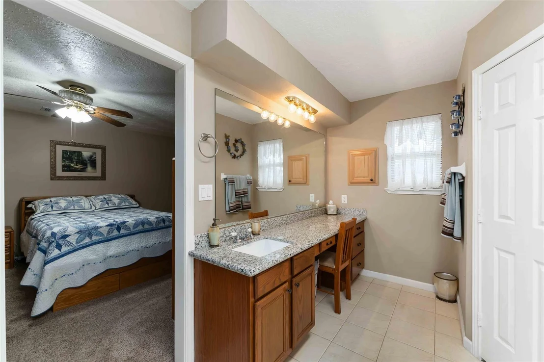 Photo of 5222 Glenvalley Drive