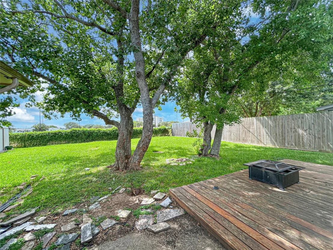 Photo of 210 Oleander Street