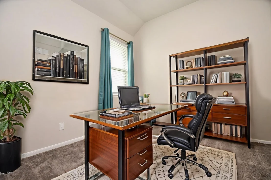 Photo of 5207 Splendid Circle