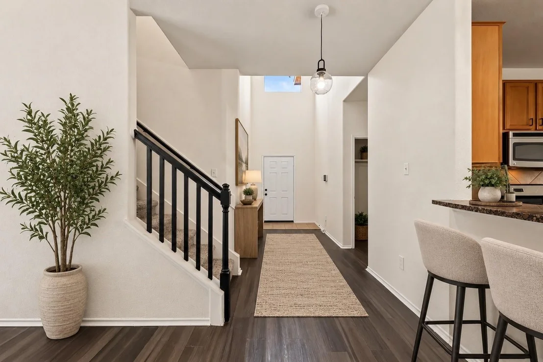 Photo of 206 Unique Court