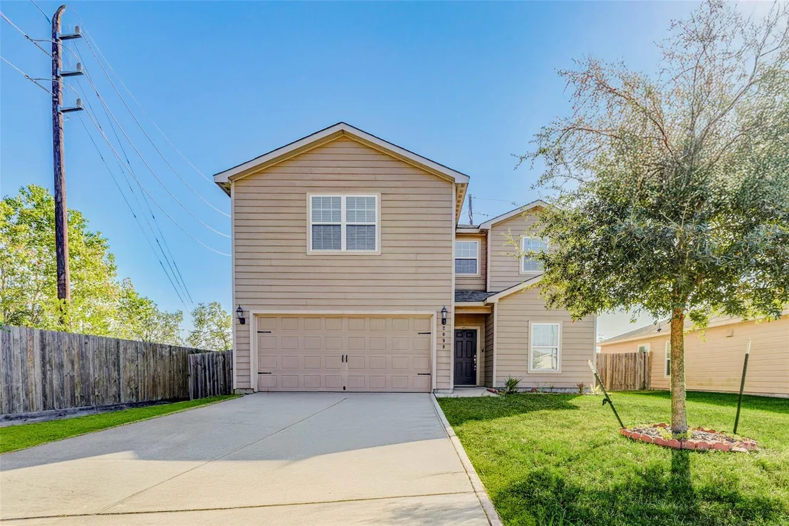 Photo of 2098 Saras Way
