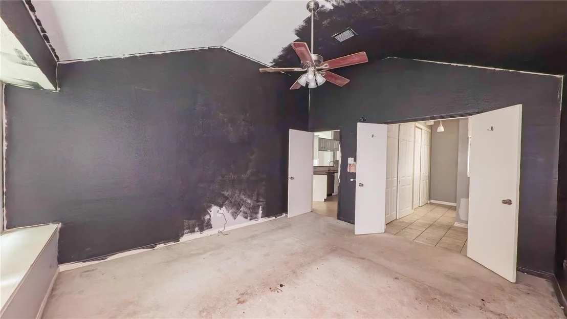 Photo of 4426 Waterfall Way