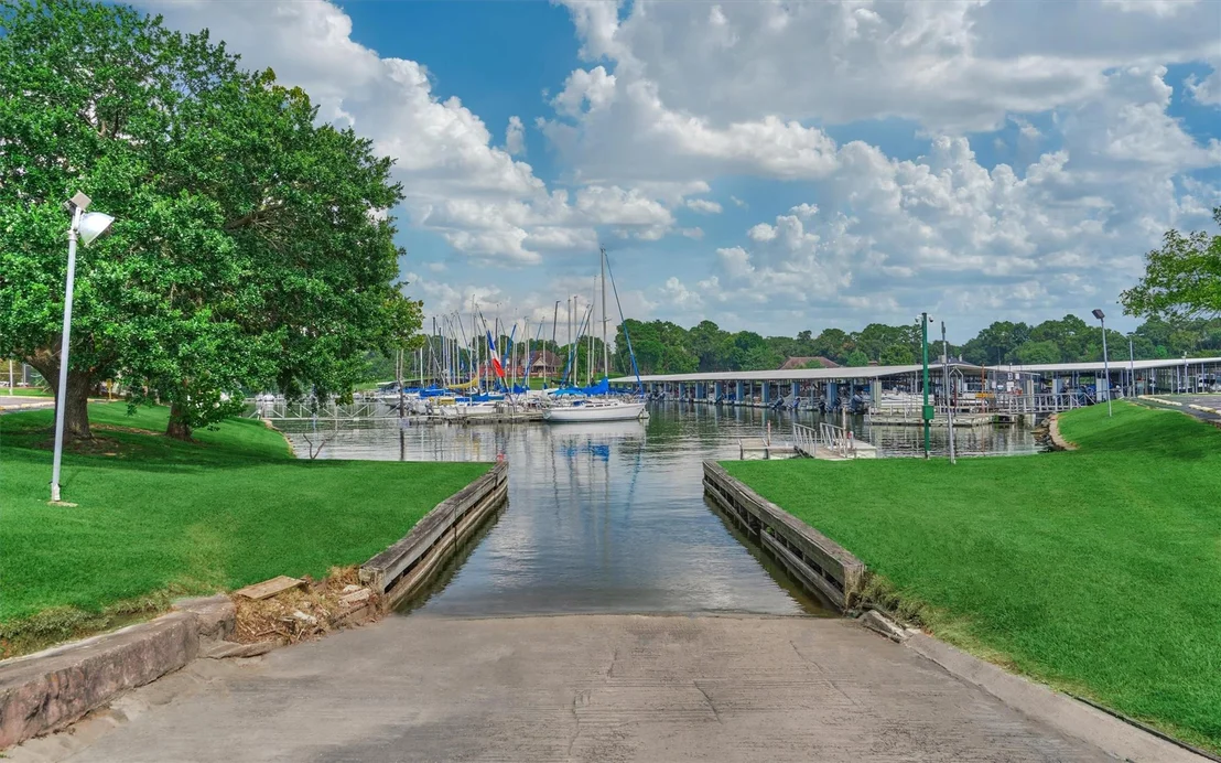 Photo of 6978 Gentle Breeze Drive