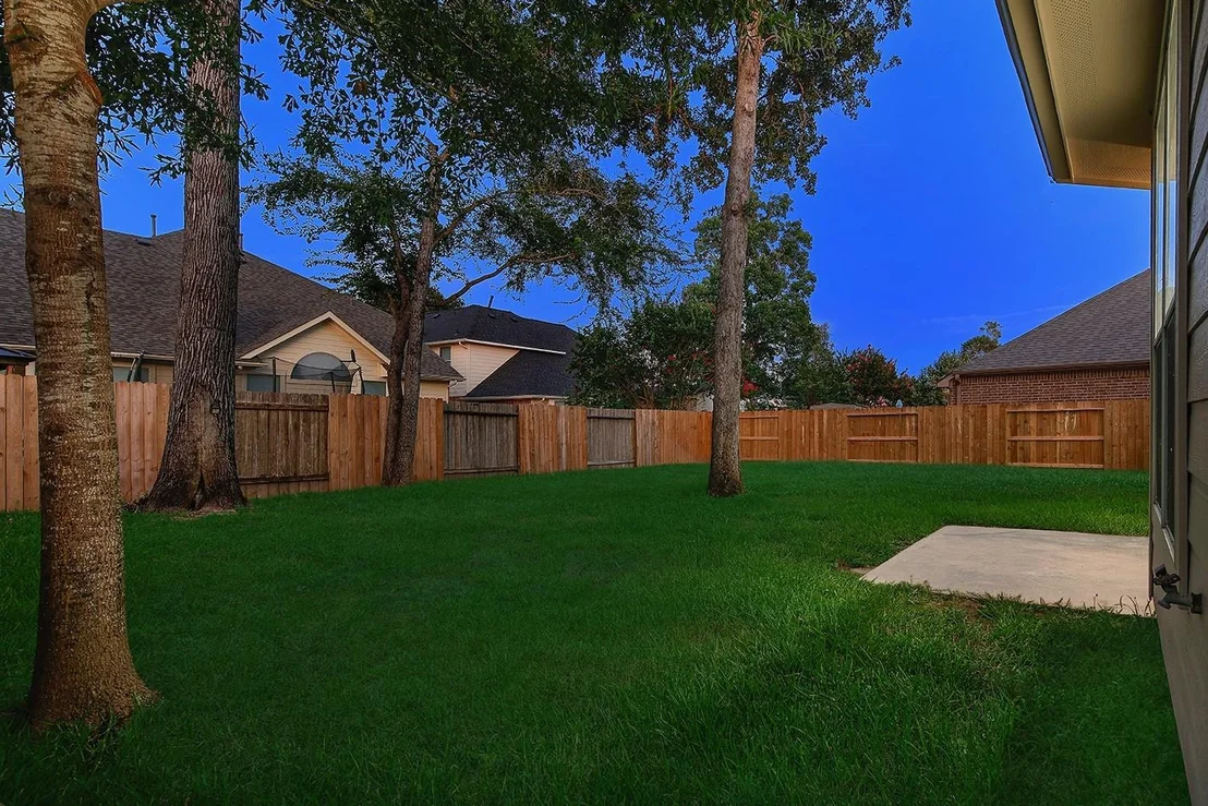 Photo of 2037 Borthwick Lane