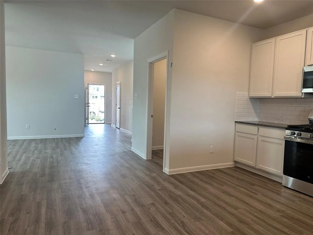 Photo of 4339 Maple Root Lane