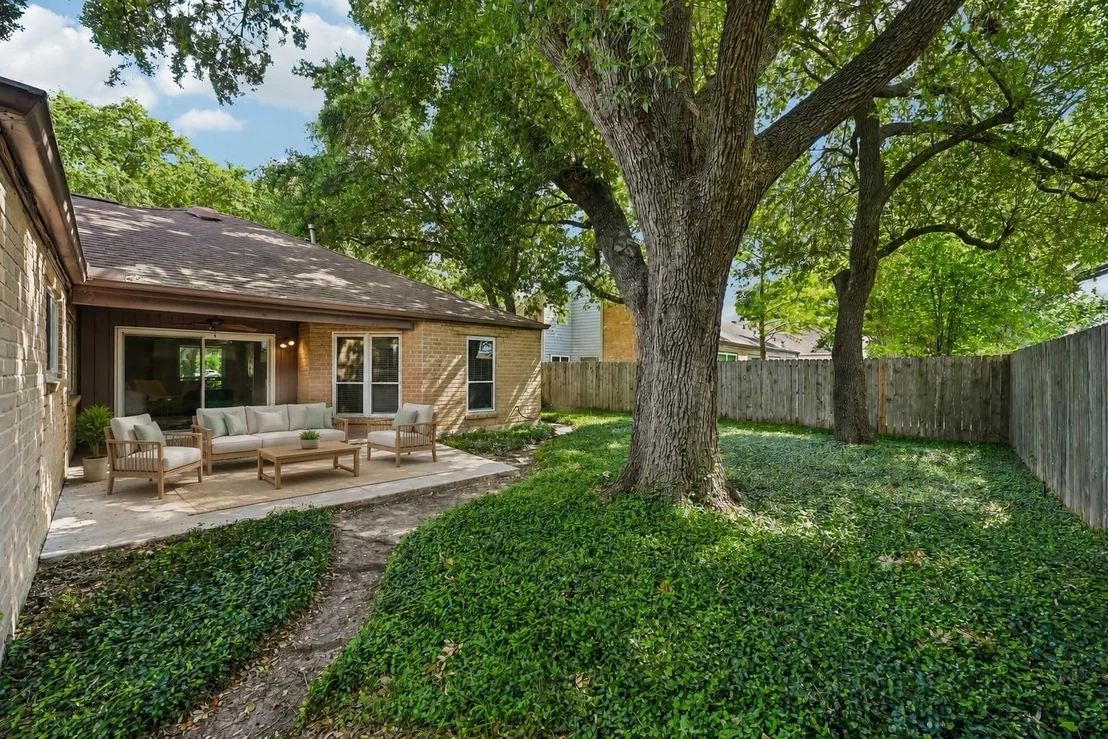Photo of 11410 Overbrook Lane