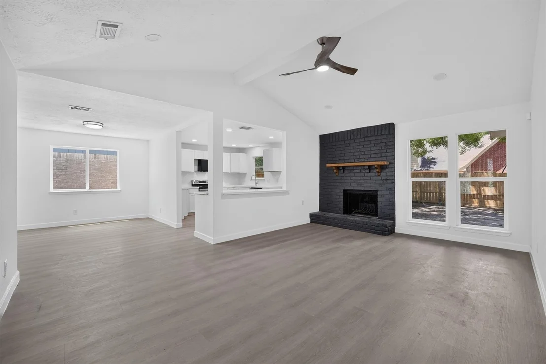 Photo of 4247 Rosegate Drive
