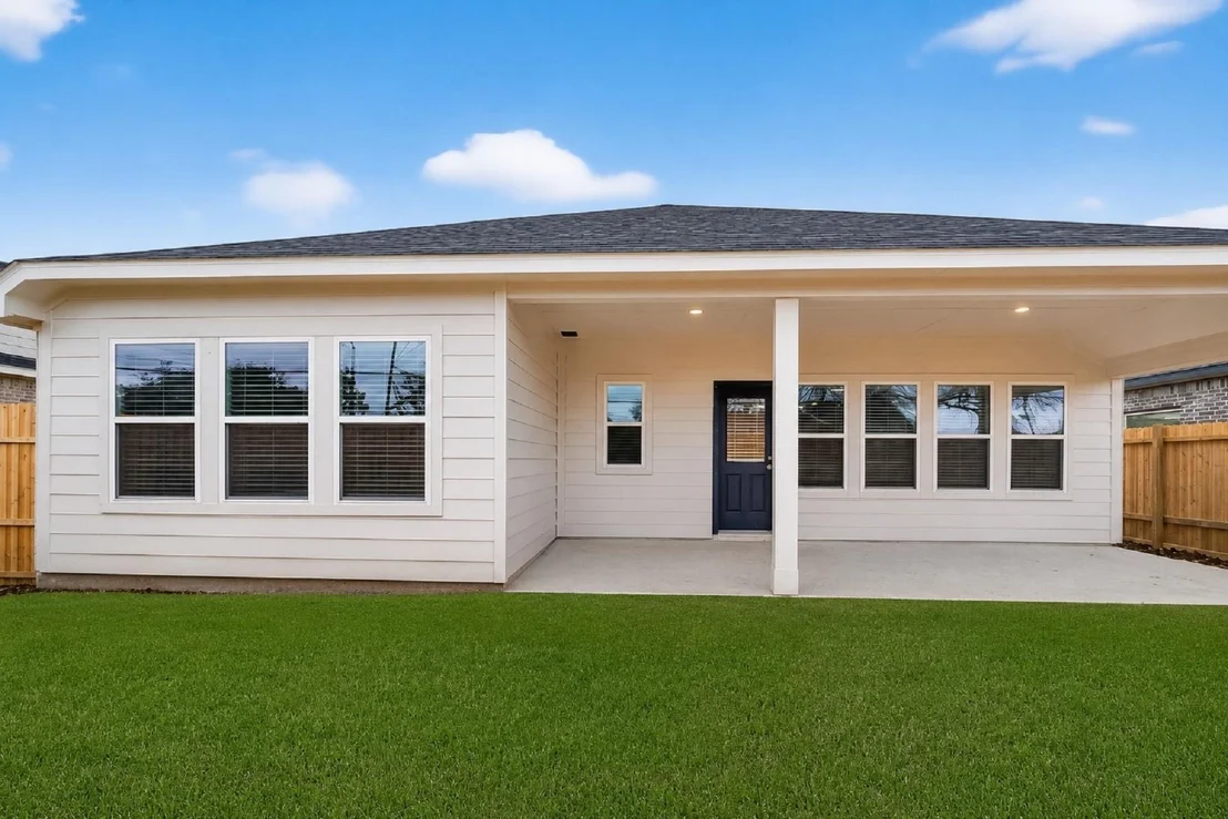 Photo of 3410 Rolling River Drive