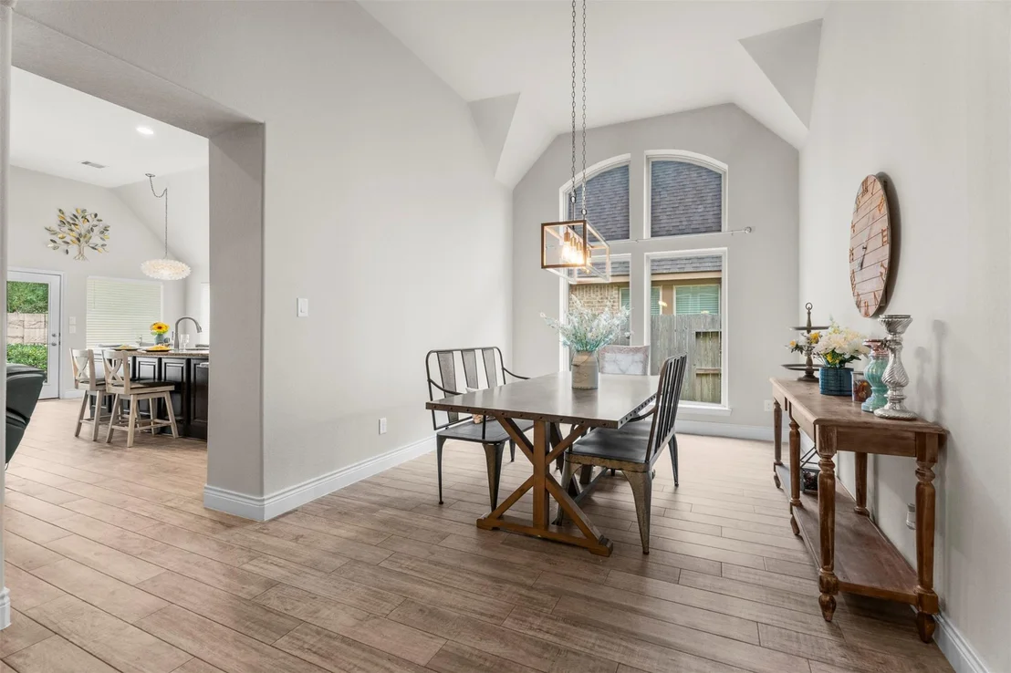 Photo of 27938 Emory Cove Drive