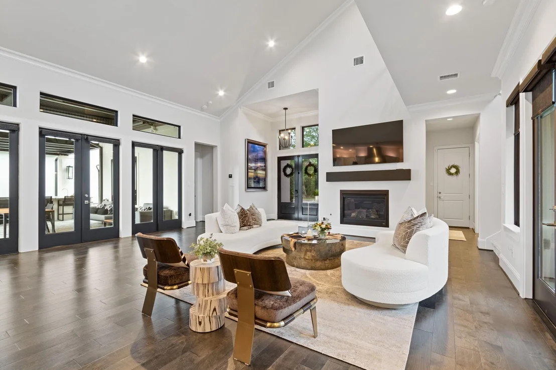Photo of 18 Karsten Creek Court