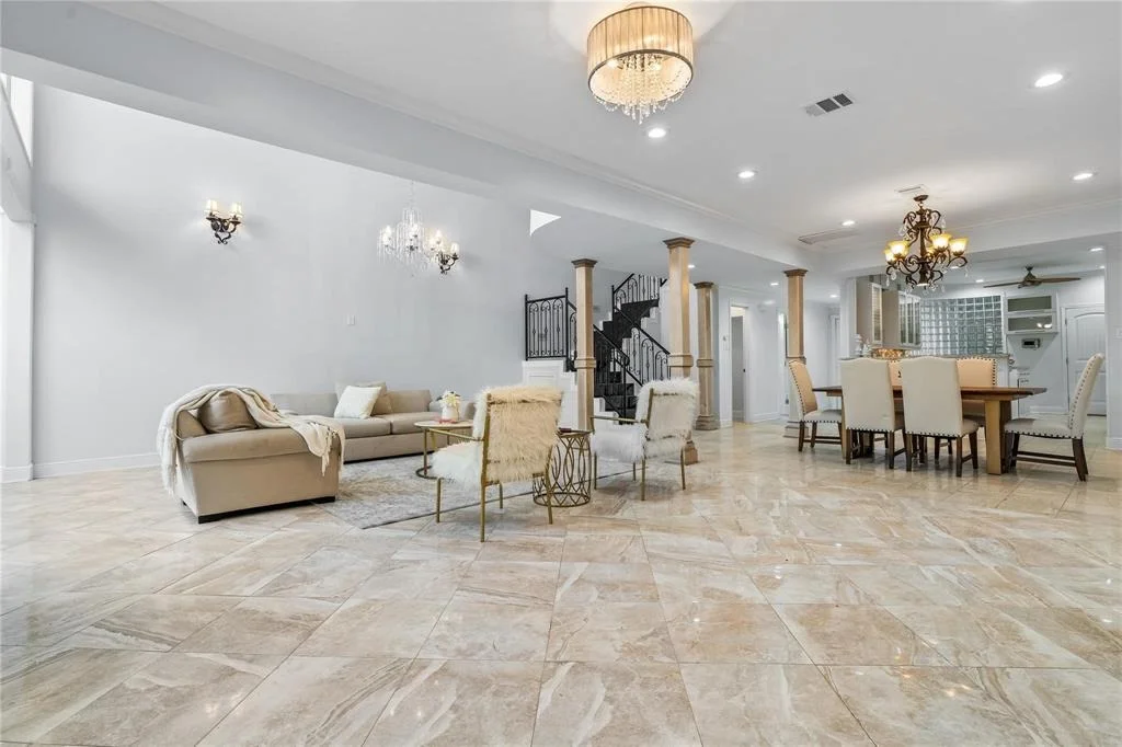 Photo of 9376 Briar Forest Drive