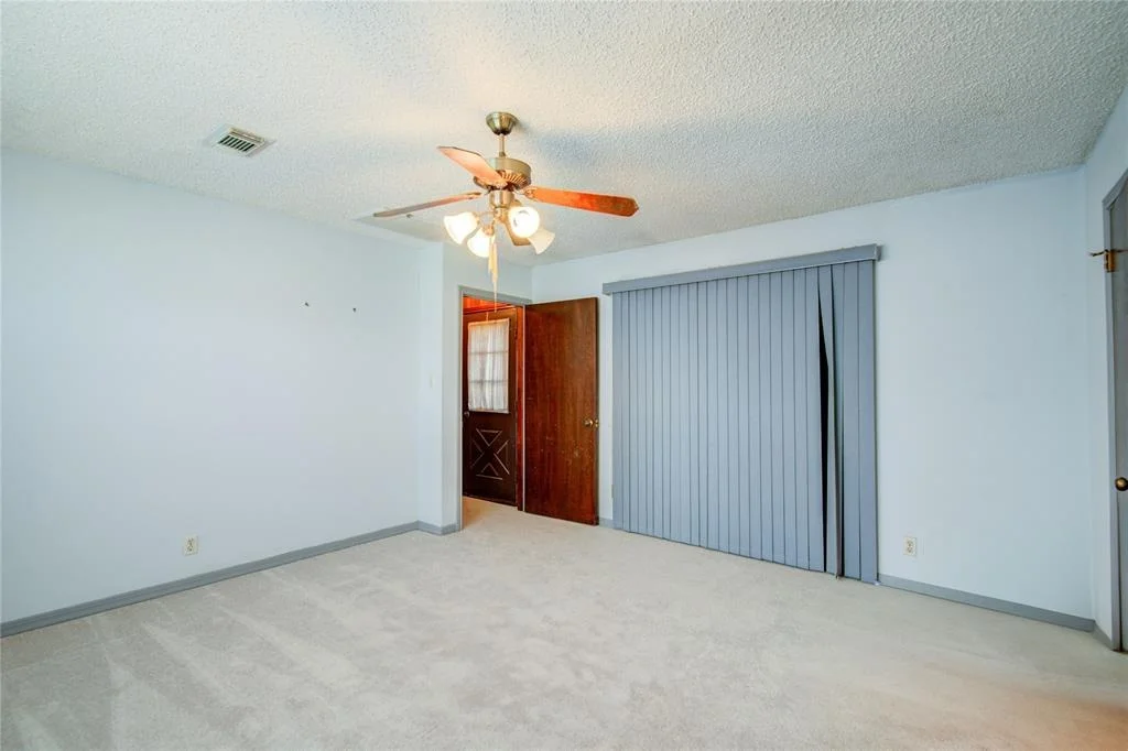 Photo of 223 Silverbell Circle