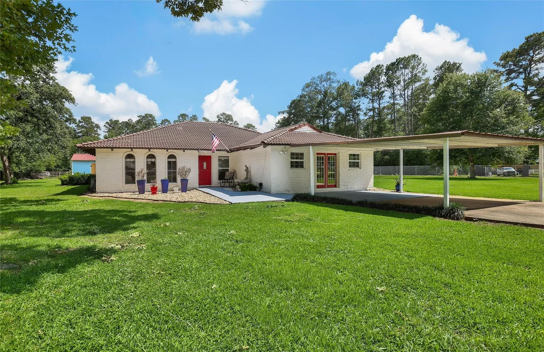 Photo of 23519 Saxon Way
