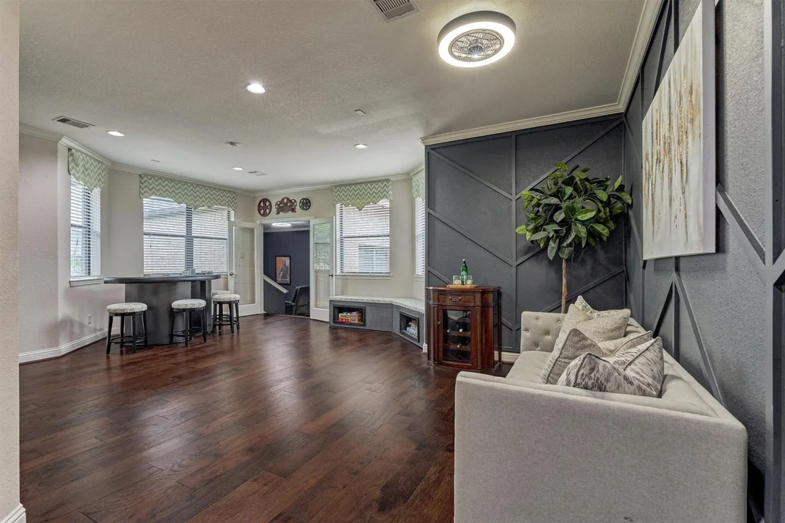 Photo of 210 Spyglass Park Loop