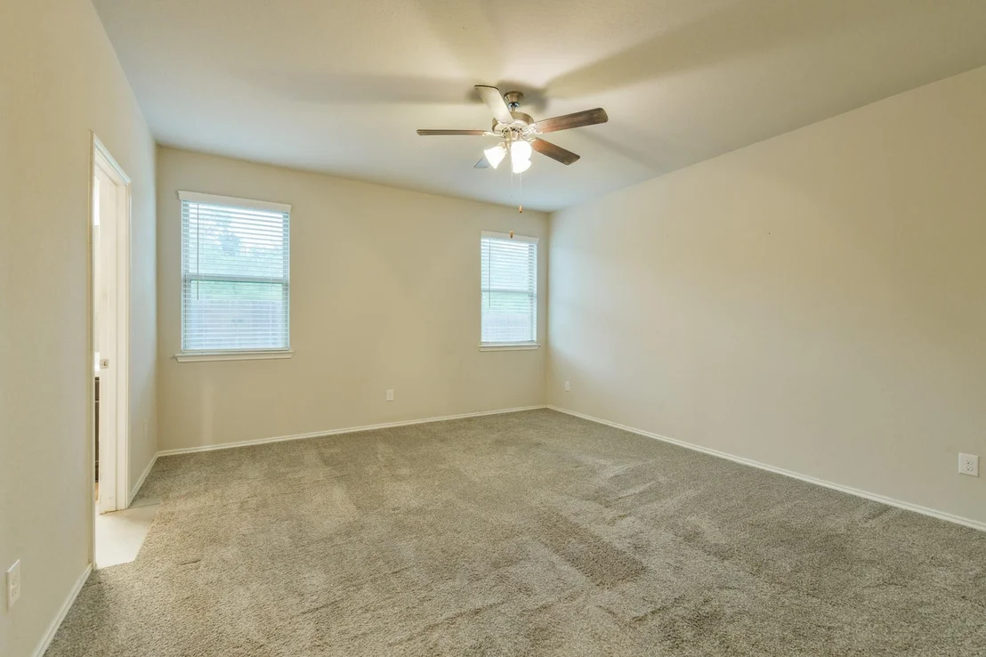 Photo of 6047 Purple Iris Street