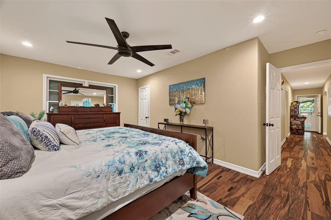 Photo of 5606 Highland Road