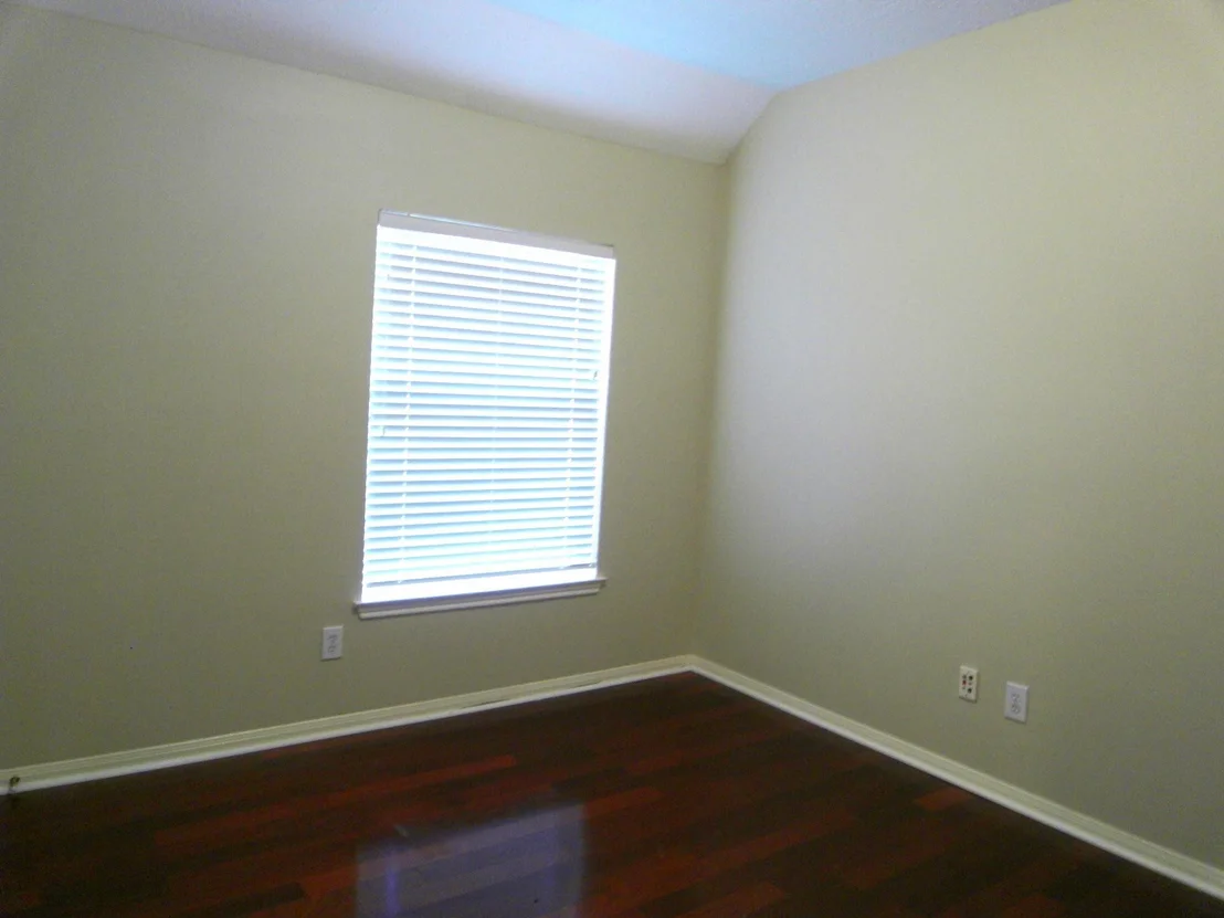 Photo of 16018 Charterstone Drive