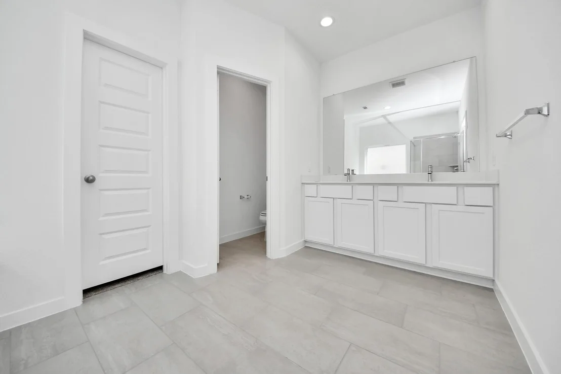Photo of 16011 Sycamore Maple Lane