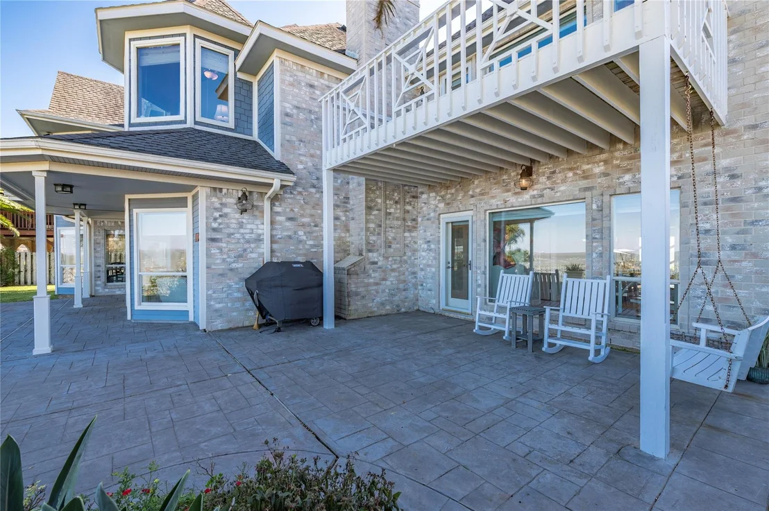 Photo of 5123 W Bayshore Drive