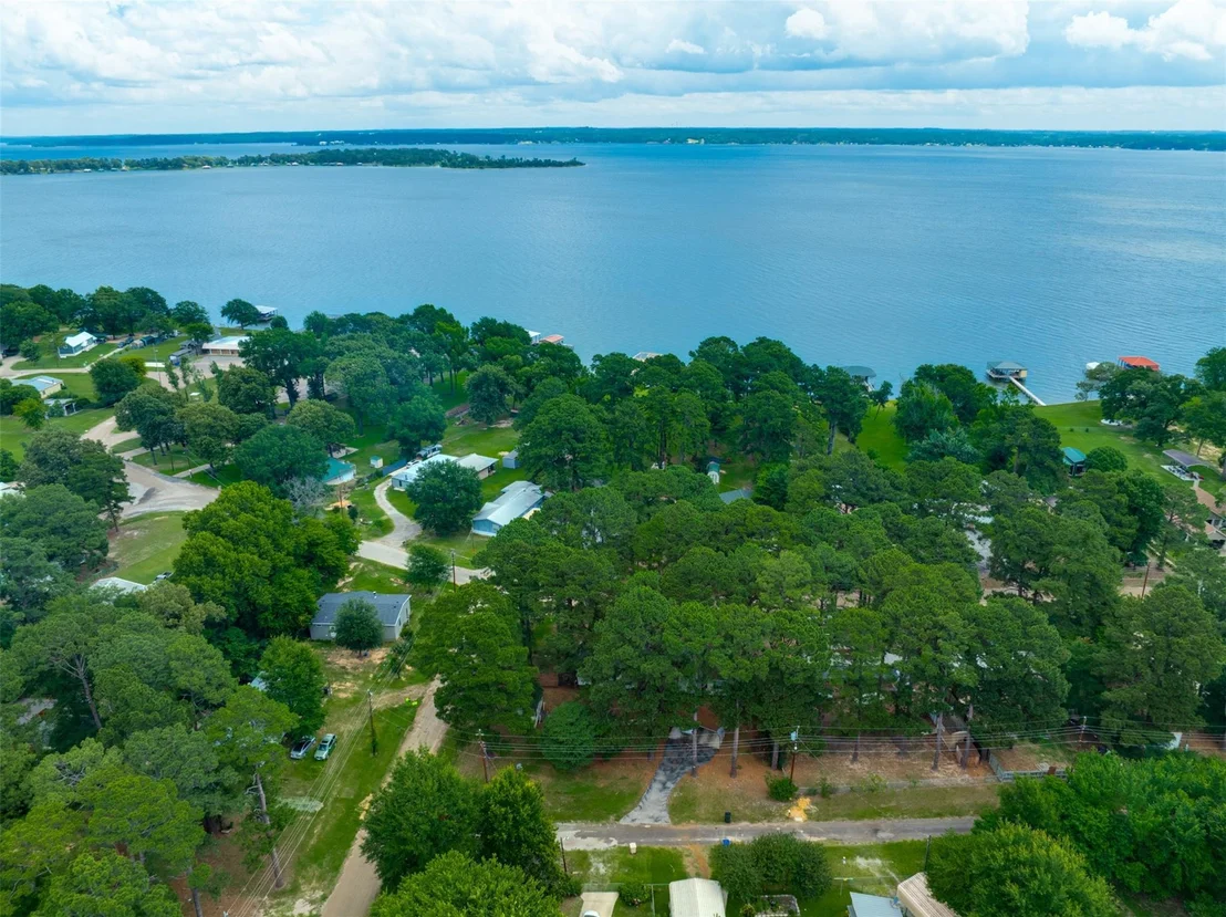 Photo of 4737 Sunrise Drive