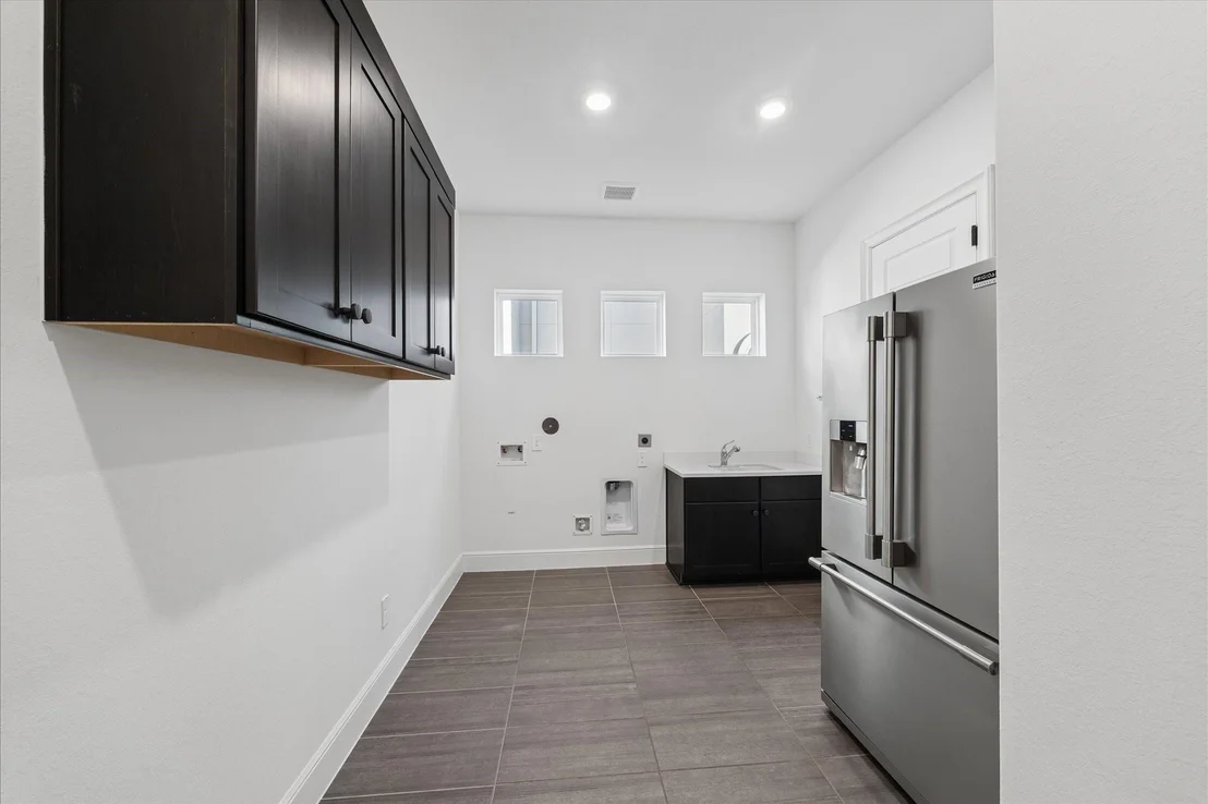 Photo of 28015 Royal Swan Lane
