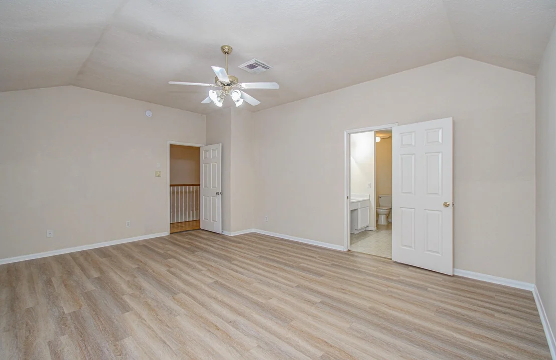 Photo of 5415 Oak Falls Drive